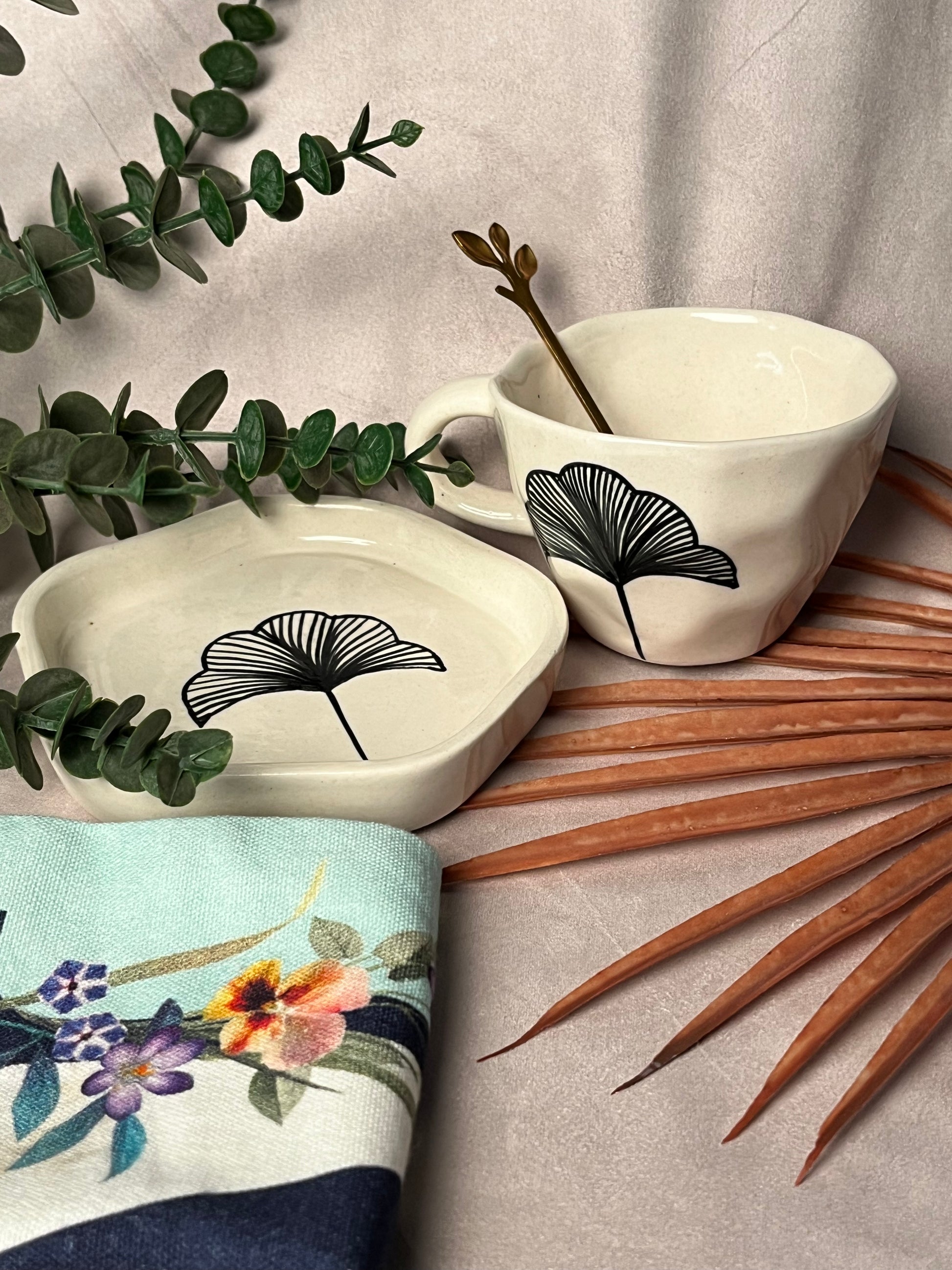 Leafy Impression Cup & Saucer - cozykutumbhstore