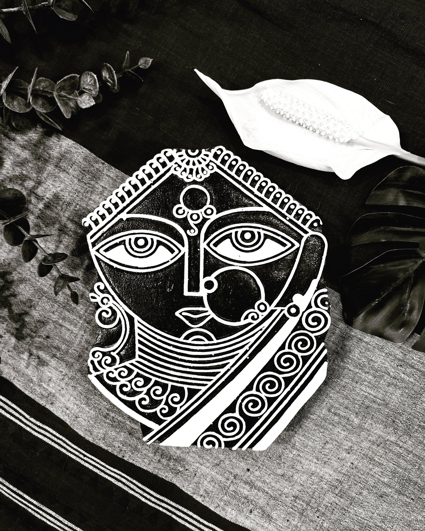 Hand-carved 'Madhubani Dulhan' Wall Décor - cozykutumbhstore