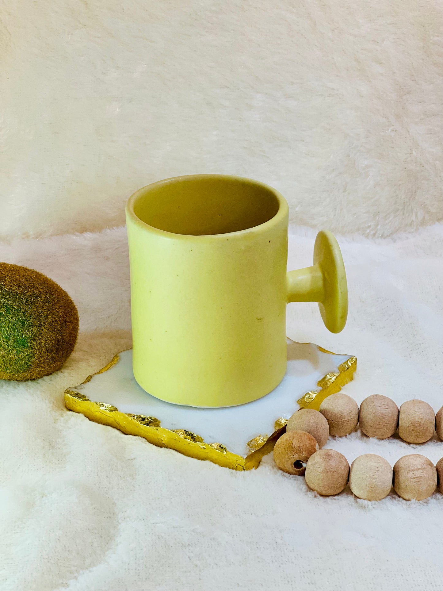 Yellow Zen Grip Novelty Mug - cozykutumbhstore
