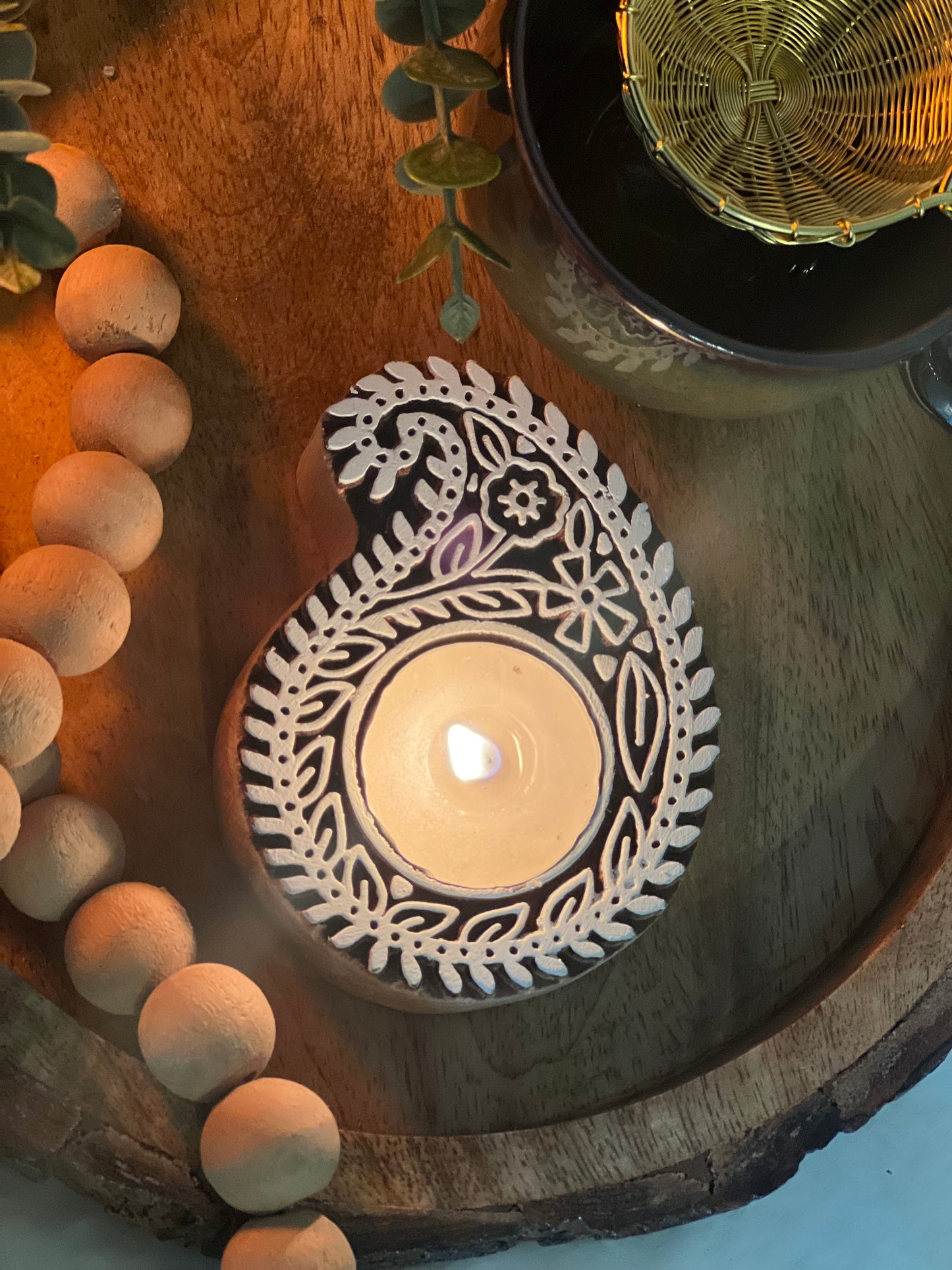 Wooden Hand-carved Ambi Tea-light Holder - cozykutumbhstore