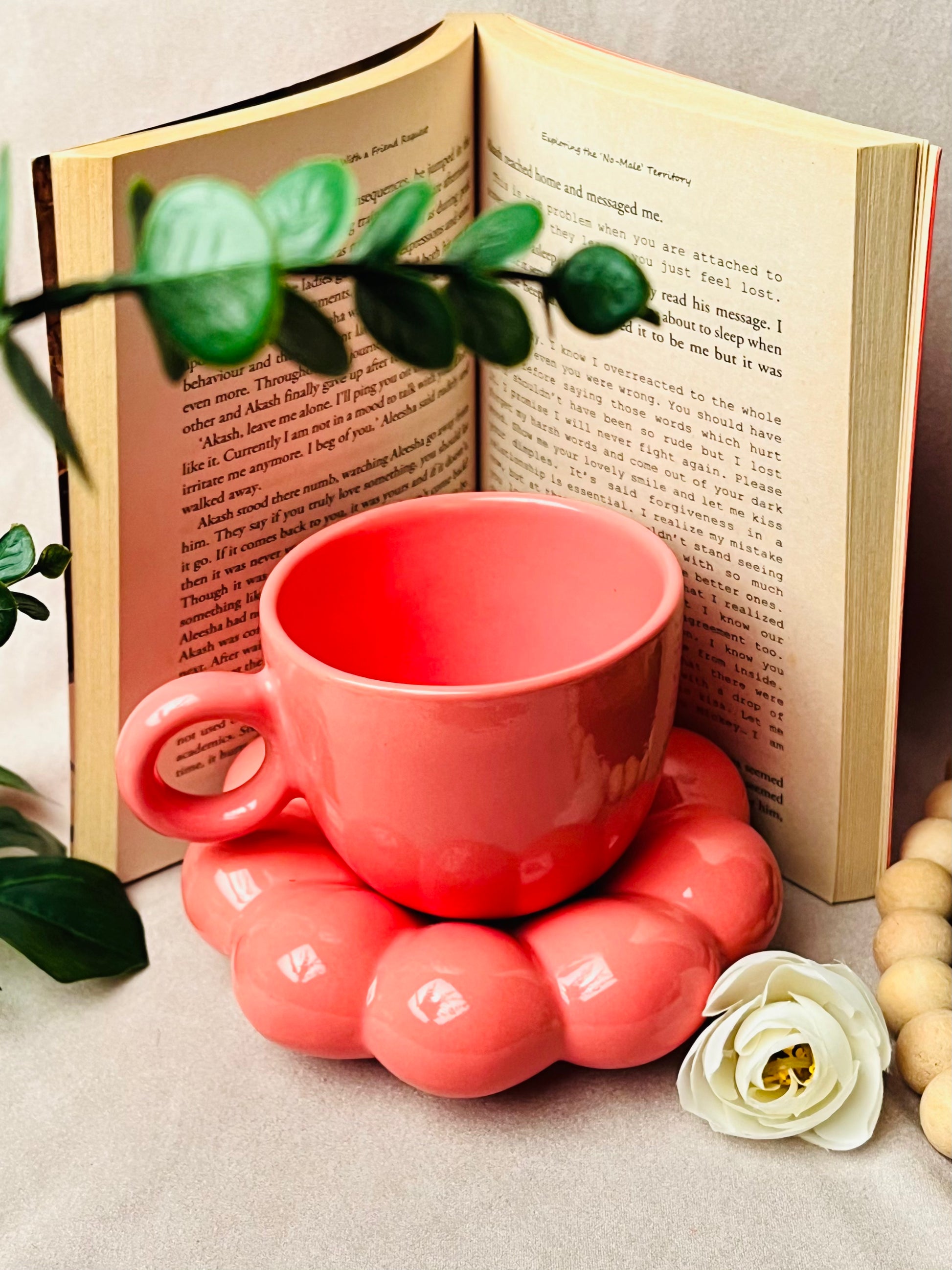 Pink Bubble Cup & Saucer Set - cozykutumbhstore