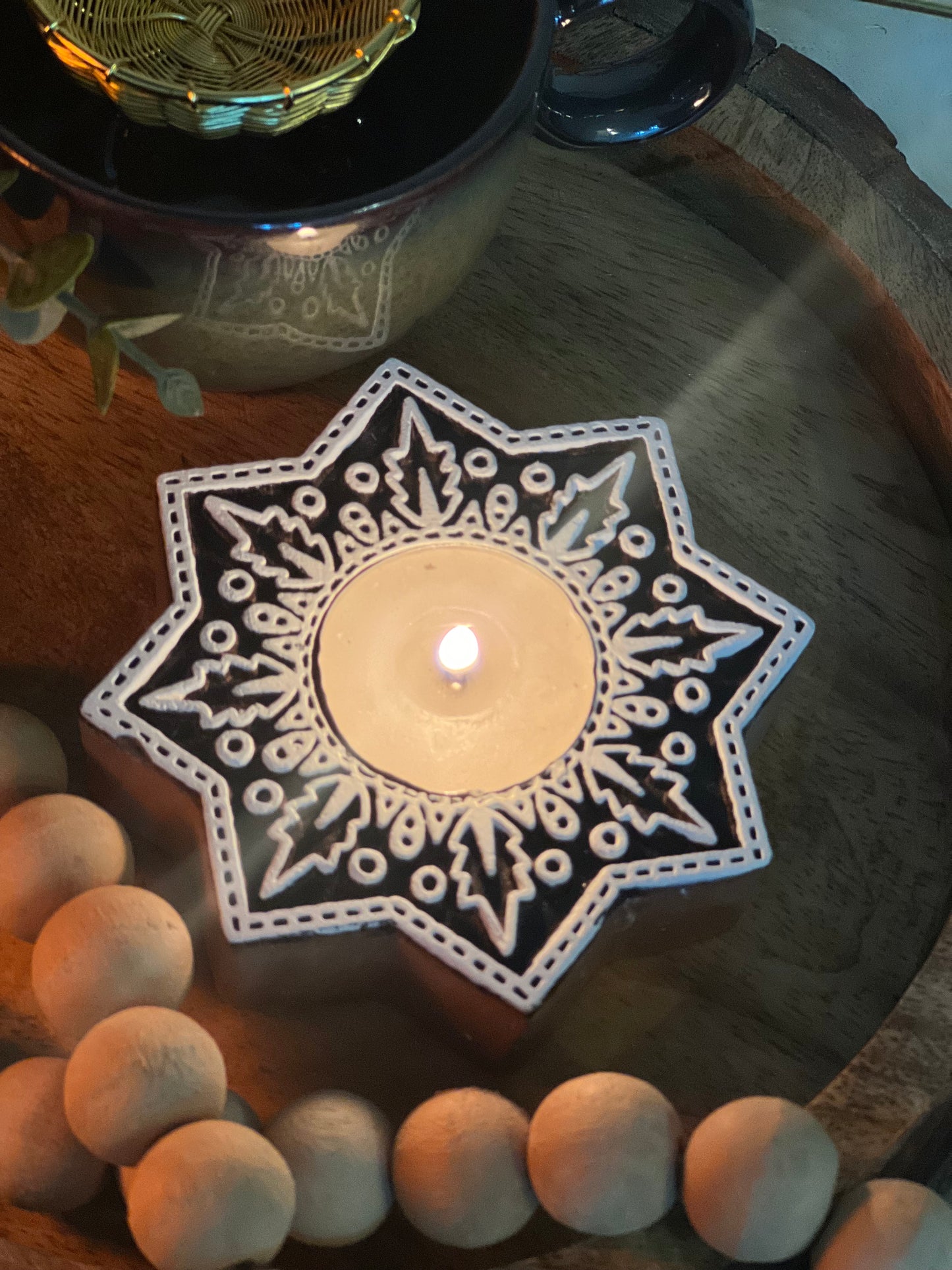 Wooden Hand-carved Snowflake Tea-light Holder - cozykutumbhstore