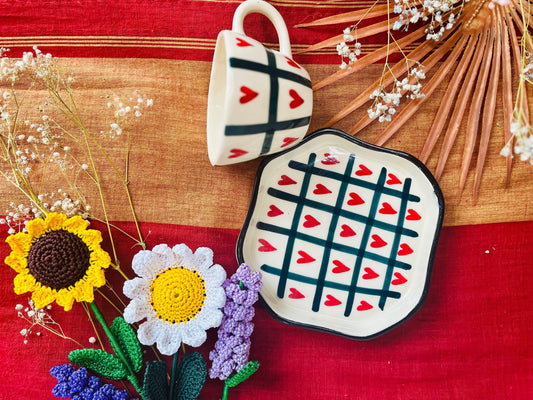 Checkered Hearts Cup and Plate - cozykutumbhstore