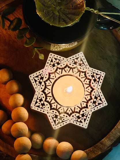 Wooden Hand-carved Sitaara Tea-light Holder - cozykutumbhstore