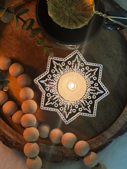 Wooden Hand-carved Snowflake Tea-light Holder - cozykutumbhstore