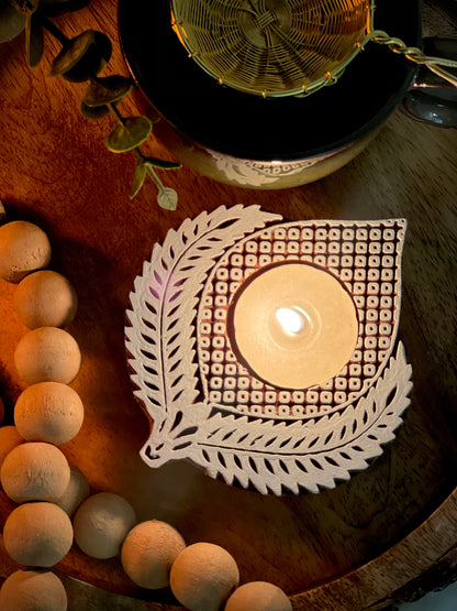 Wooden Hand-carved Phool Tea-light Holder - cozykutumbhstore